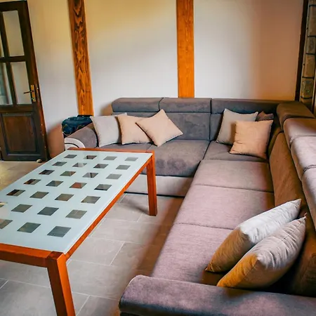 Kucica Na Vodi Alpesi faház Čapljina