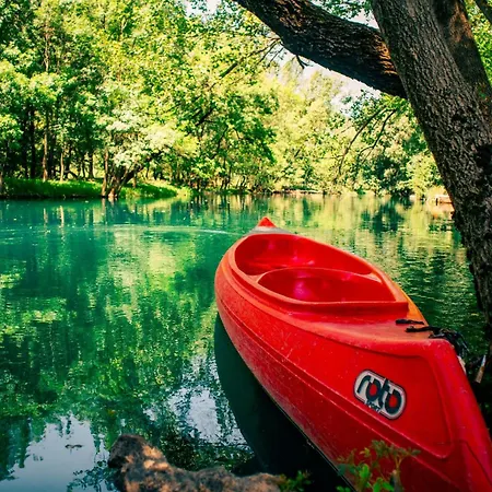 Kucica Na Vodi Alpesi faház *