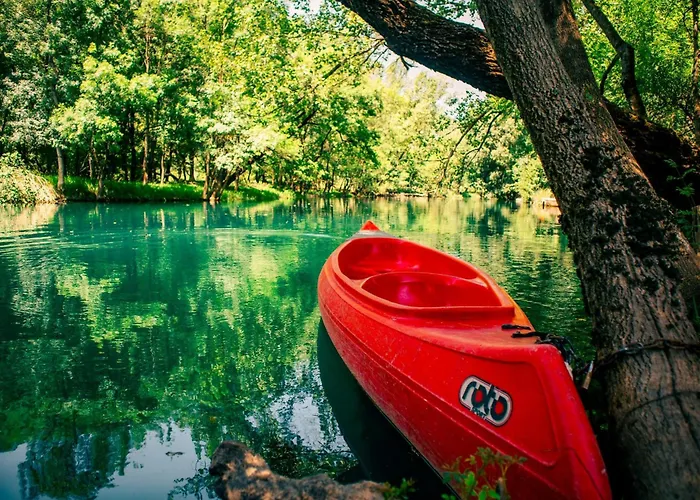 Kucica Na Vodi Chalet *